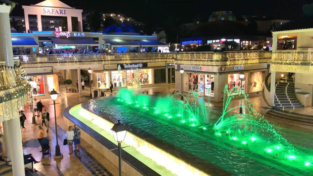 Centrally Located Apartment Close To The Ocean. أرونا المظهر الخارجي الصورة